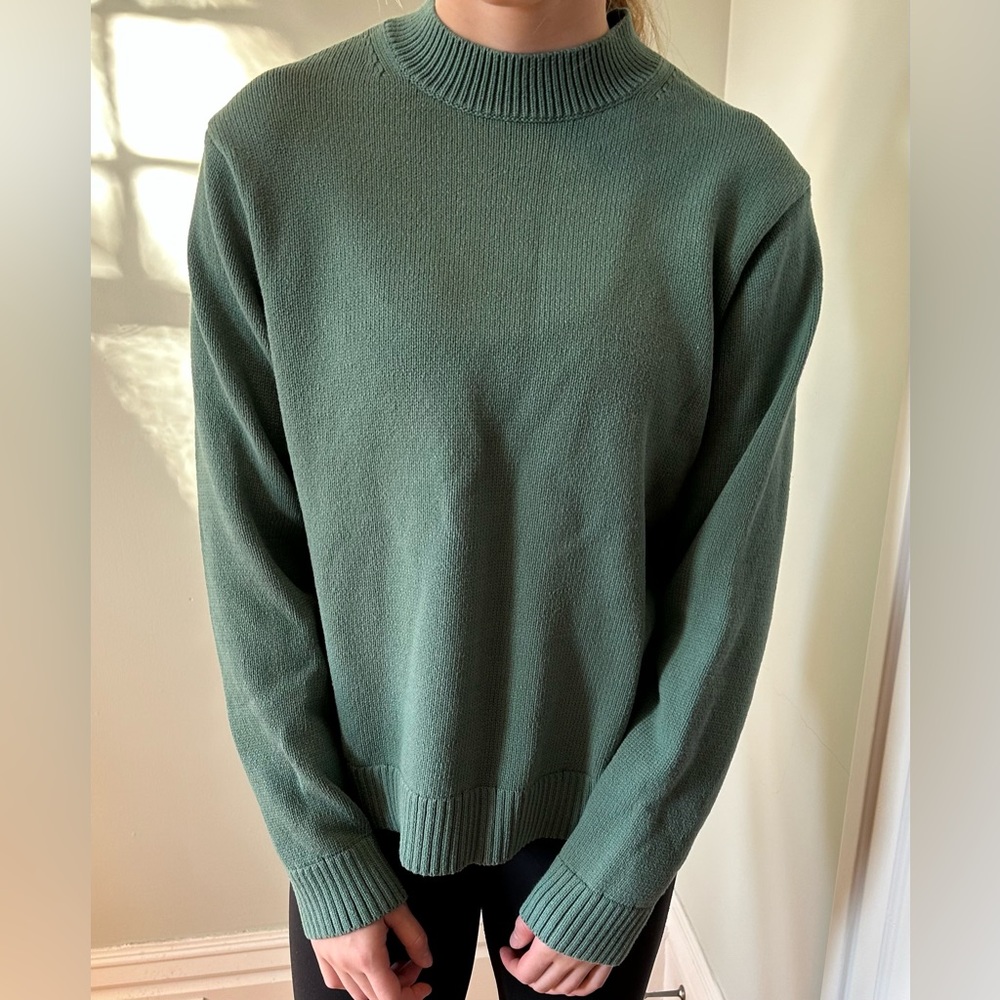 Uniqlo cotton/poly blend sweater